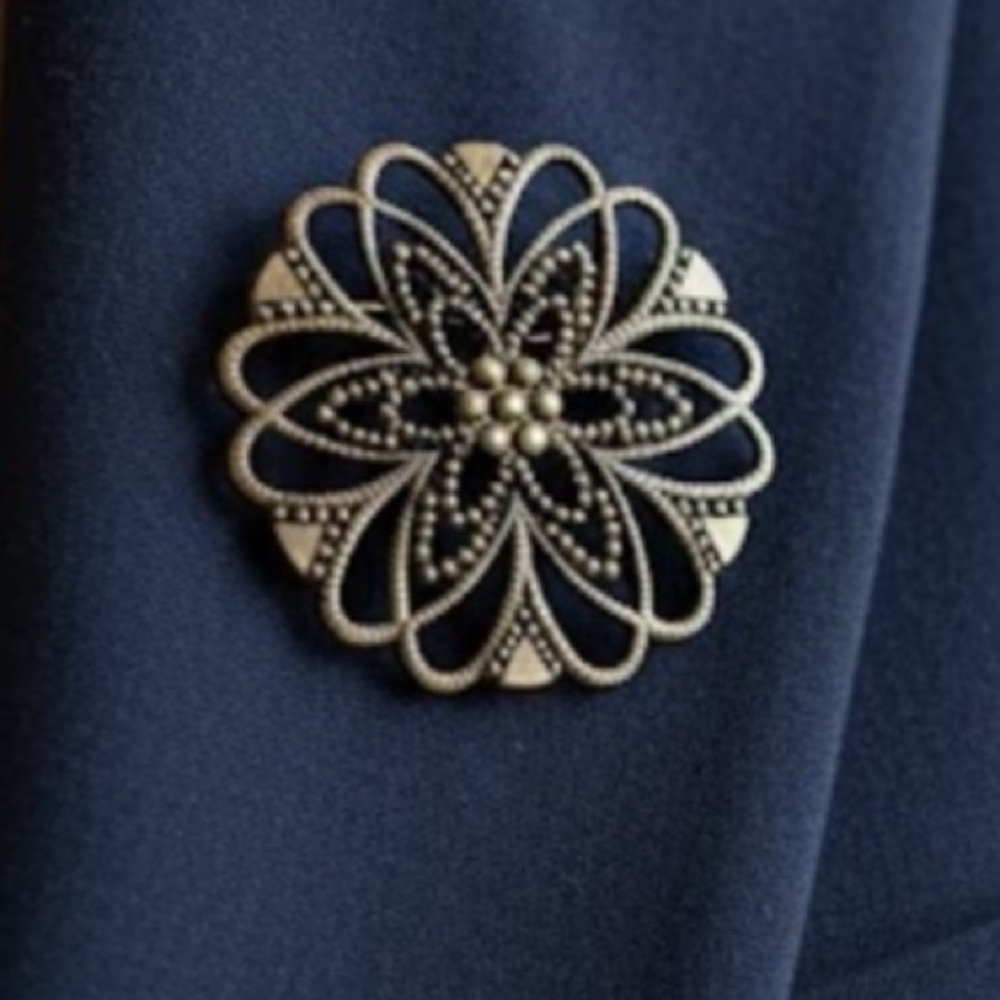 VTG Filigree Brooch